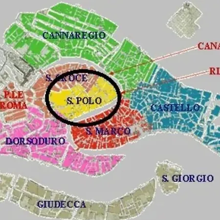 Campo San Polo Canal View * ונציה