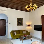 Appartement Campo San Polo Canal View
