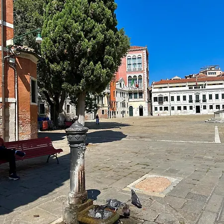 Campo San Polo Canal View Venice